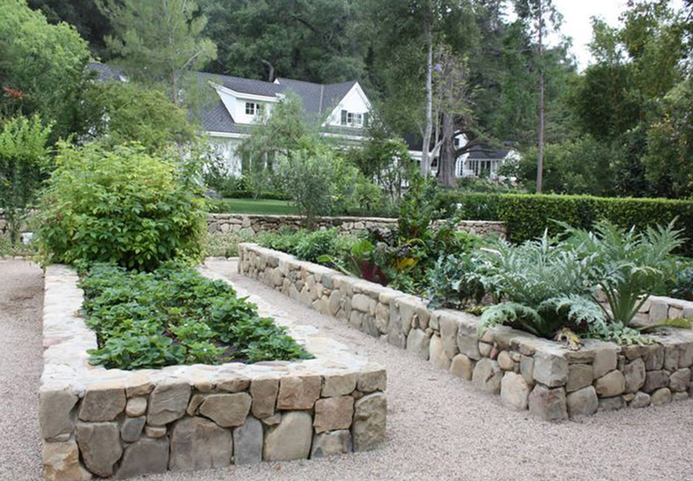 Raised natural stone beds
